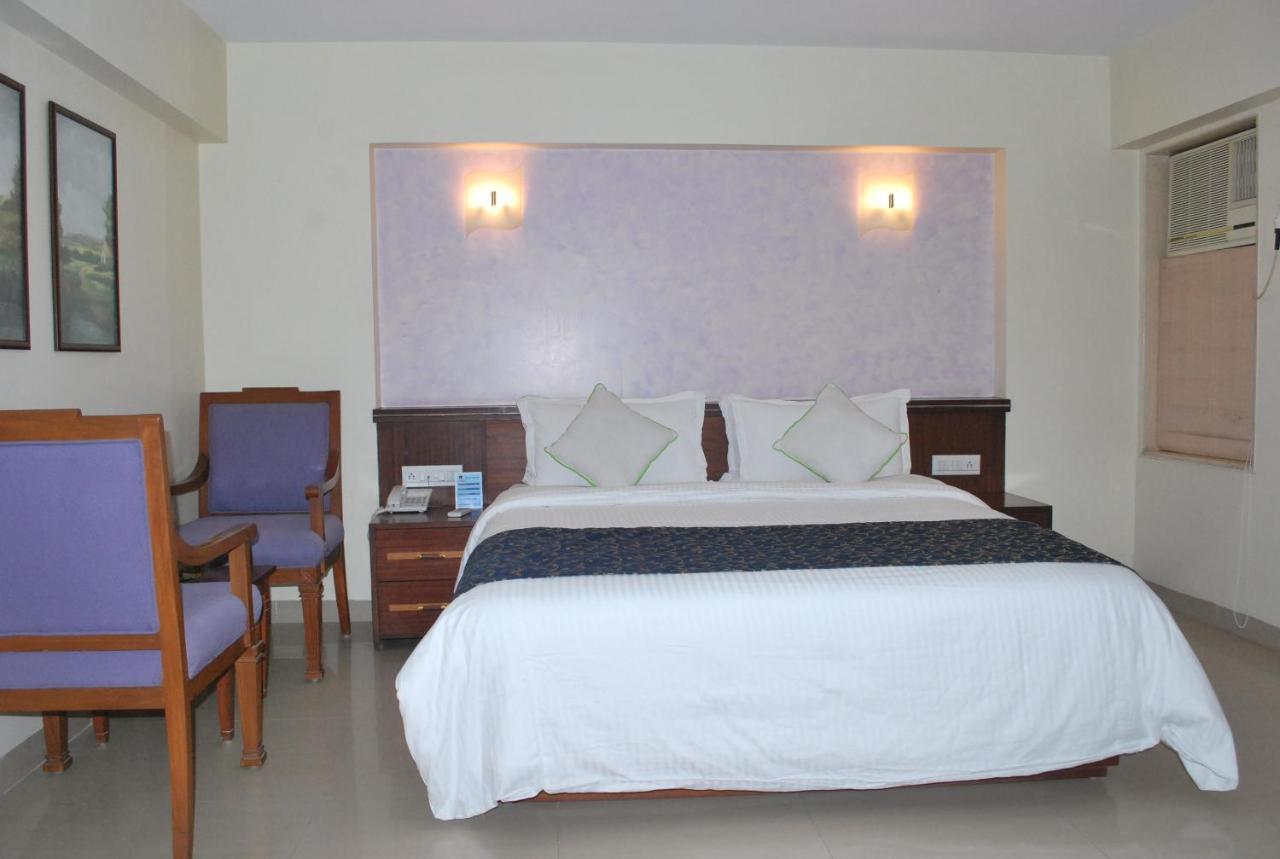 Hotel Abigail Regency Shirdi Zewnętrze zdjęcie