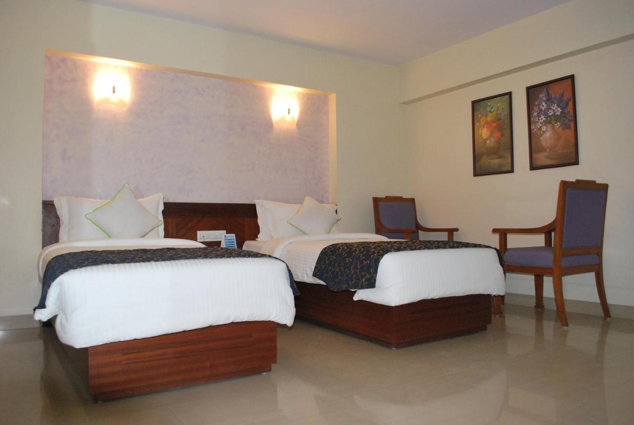 Hotel Abigail Regency Shirdi Zewnętrze zdjęcie