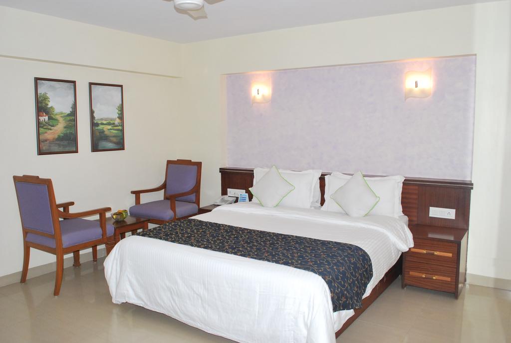 Hotel Abigail Regency Shirdi Zewnętrze zdjęcie